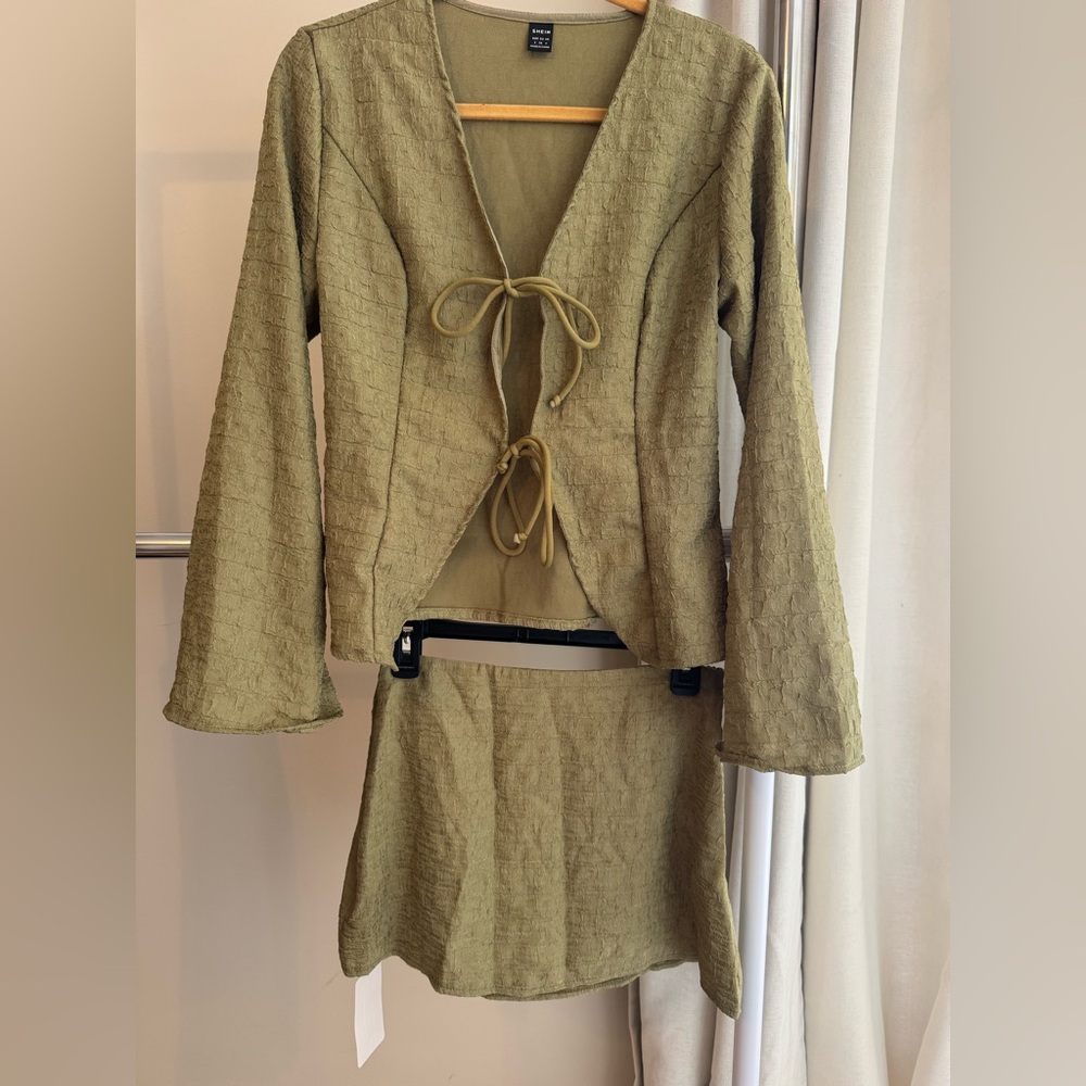 Olive Green Textured Skirt Set